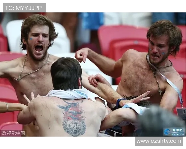 足球明星街头斗殴视频曝光引发热议球迷纷纷评论事件背后的真相 足球明星街头斗殴视频曝光引发热议球迷纷纷评论事件背后的真相