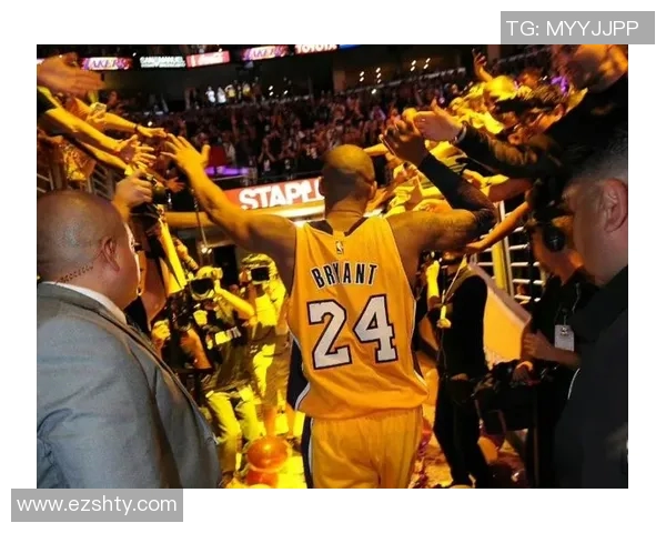 科比传奇时刻回顾全明星赛精彩集锦图展现篮球之神的辉煌瞬间